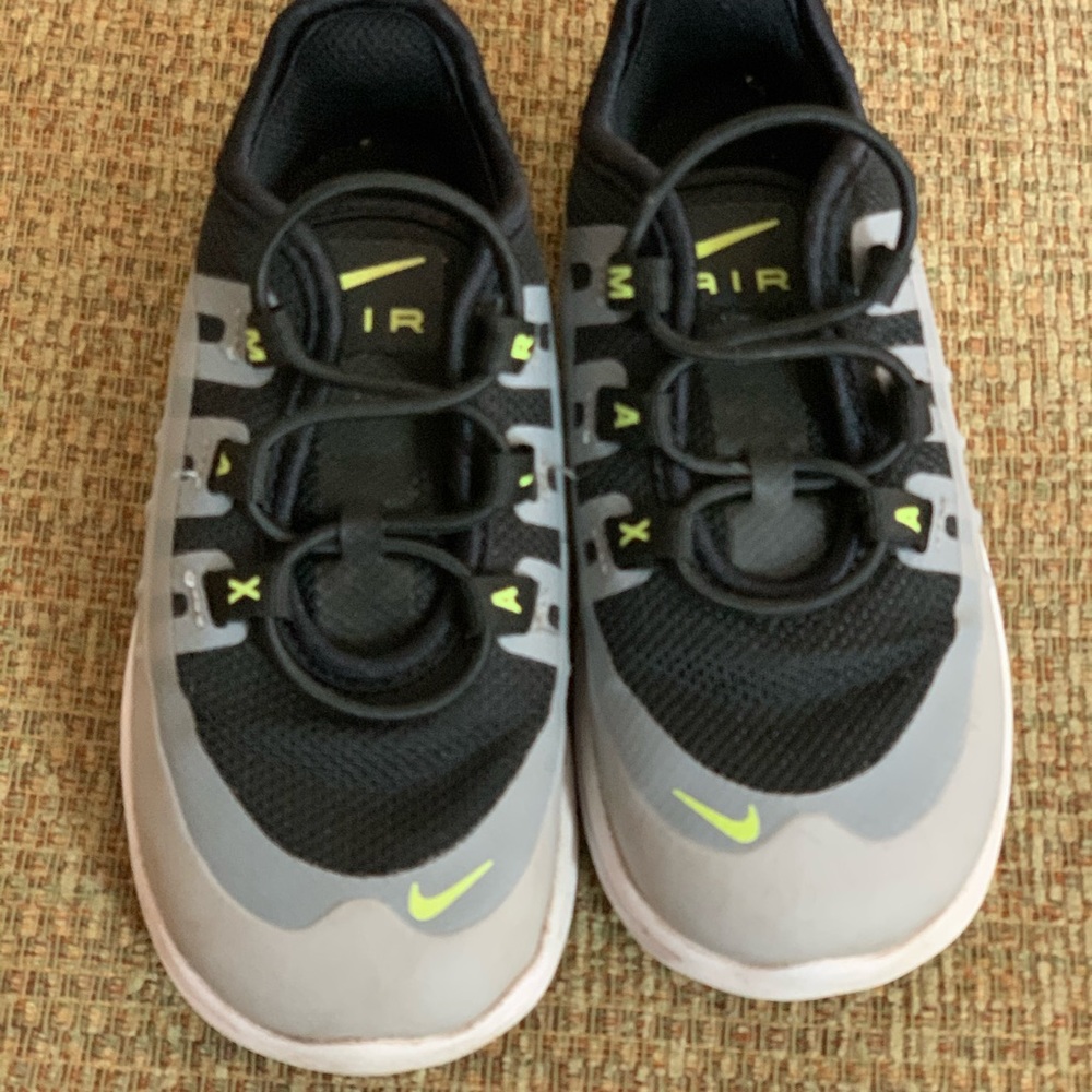 Nike air max’s